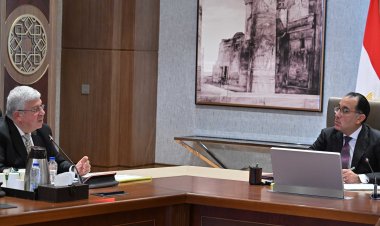 رئيس الوزراء يتابع مع وزير التعليم العالي موقف الطلاب الوافدين للدراسة في مصر