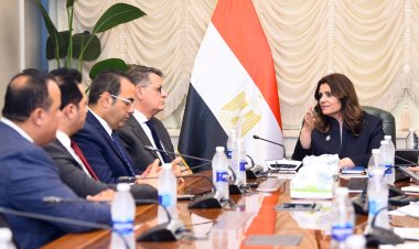 وزيرة الهجرة تستقبل رئيس اتحاد شباب المصريين بالخارج ونواب البرلمان