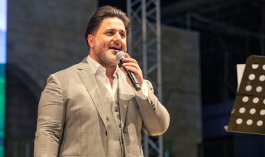 ملحم زين: «رغم ضيق الحال ماغنتش عشان أحداث فلسطين»