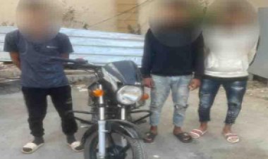 ضبط 3 أشخاص لقيامهم بإستدارج عامل توصيل طلبات والتعدى عليه وسرقة دراجته النارية بكرداسة