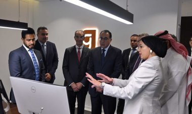 رئيس الوزراء يتفقد مركز خدمات الدعم العملياتي بمقر شركة «جيديا السعودية» فى مصر