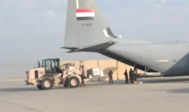 العراق يرسل طائرة مساعدات رابعة لقطاع غزة