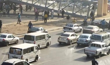 عاجل.. سقوط كوبري مشاه في منطقة المهندسين