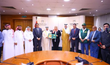توقيع مذكرة دعم بين الهلال الأحمر ومركز الملك سلمان للإغاثة لتقديم المساعدات إلى قطاع غزة