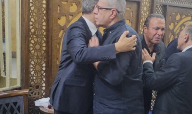 بالصور.. نجوم الرياضة في عزاء والد خالد جلال المدير الفني لـ فاركو