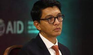 رئيس مدغشقر يفوز بولاية رئاسية جديدة