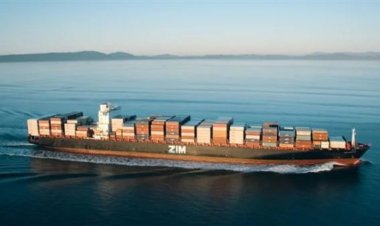 اختطاف ناقلة نفط يملكها مليادير إسرائيلي قرب سواحل اليمن