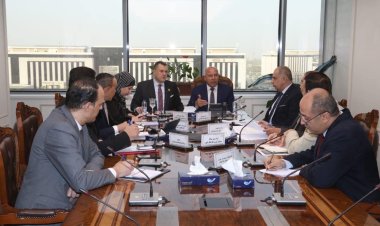 وزيرا النقل والسياحة والآثار يبحثان سبل تعظيم السياحة النيلية في مصر  وإزالة كافة العقبات والتحديات