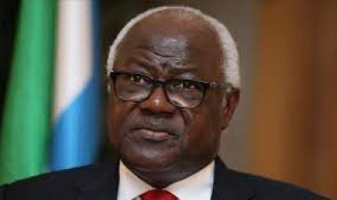 الرئيس السيراليوني يعلن عودة الهدوء إلى بلاده واعتقال أغلب المهاجمين