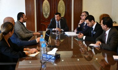 وزير الشباب والرياضة يبحث مع إحدى الشركات الألمانية آليات اكتشاف المواهب الكروية