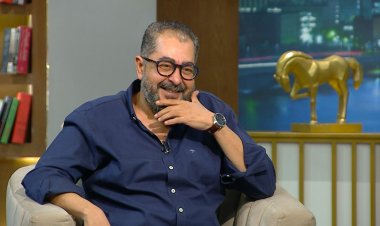 الليلة.. «الحياة» تعرض اللقاء الأخير للراحل طارق عبدالعزيز