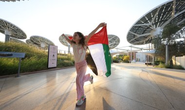 عروض ضخمة احتفاء بعيد الاتحاد الـ 52 في مهرجان الشيخ زايد بالإمارات