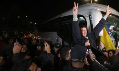 عاجل.. الإفراج عن 30 فلسطينيًا ضمن الدفعة السادسة من صفقة تبادل الأسرى