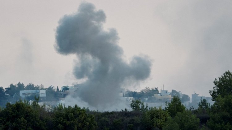 الجيش الإسرائيلي يعلن مهاجمة مجموعتين حاولتا إطلاق النار من لبنان ويدمر نقطة مراقبة لحزب الله