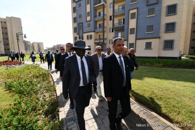 وزير البنية الأساسية الزامبي يُشيد بحجم الإنجاز بالمشروعات القومية في مصر