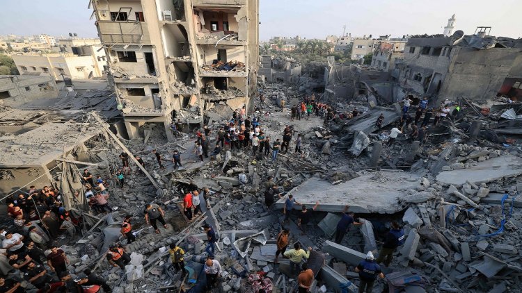 آل أبو حصيرة.. مقتل 21 فلسطينيا من عائلة واحدة