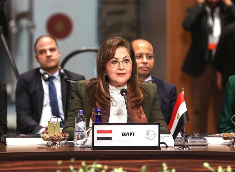 نيابة عن «انتصار السيسي».. وزيرة التخطيط تشارك في قمة «متحدون من أجل السلام في فلسطين»