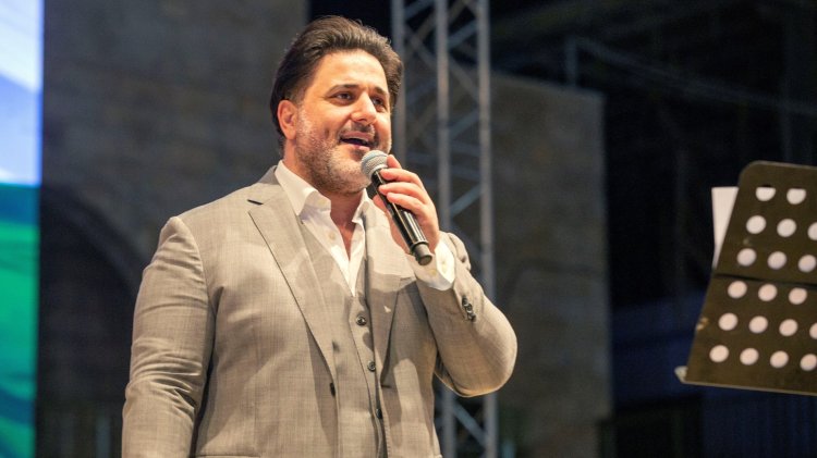 ملحم زين: «رغم ضيق الحال ماغنتش عشان أحداث فلسطين»