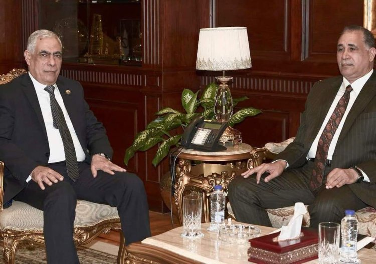 النائب العام يستقبل نقيب المحامين لتقديم التهنئة على توليه مهام منصبه