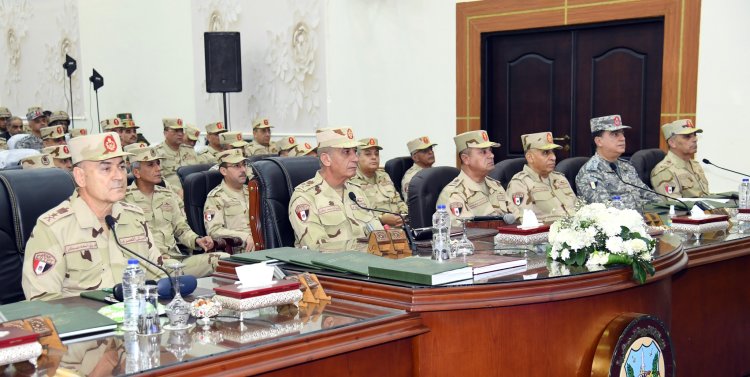 وزير الدفاع يشهد تنفيذ المرحلة الرئيسية لمشروع «جالوت 2» بالمنطقة الغربية