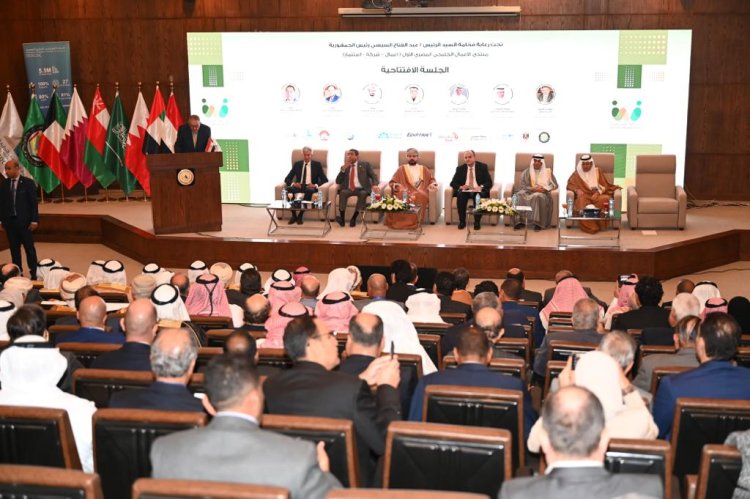 وزير الصناعة يفتتح فعاليات أعمال المنتدى المصري الخليجي الأول