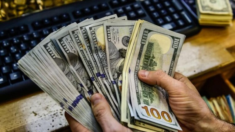 اتفاقية التبادل بين مصر والإمارات والسعودية تُقلل الحاجة للدولار وتنُعش الجنيه | خاص