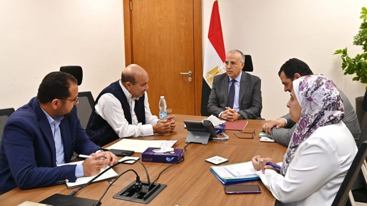 وزير الري يشيد بالتنسيق القائم بين أهالي واحة سيوة وجهات الدولة المختلفة
