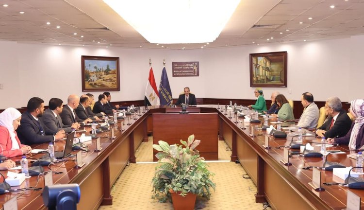 وزير الاتصالات: حصول مصر على المرتبة الثالثة عالميًا كأبرز المواقع العالمية فى صناعة التعهيد
