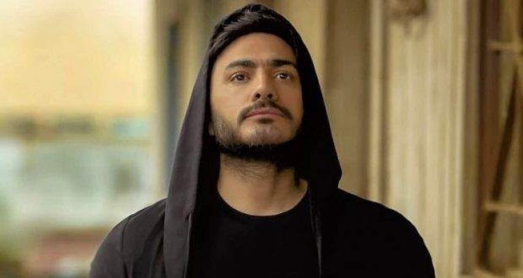 تامر حسني: «اذهب لرب الأسباب اتكلم معاه جايز عايز يسمع صوتك»