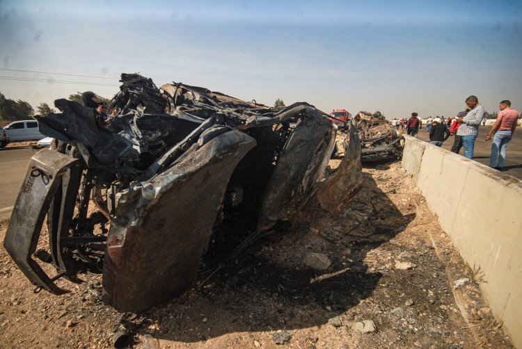 «جثث مجهولة ودماء لا تتوقف».. مشاهد مروعة من حادث «صحراوي المنيا»