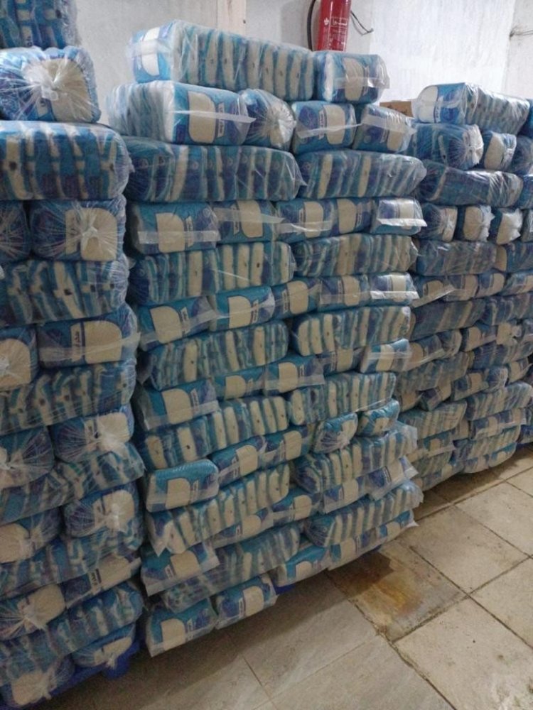 الداخلية تضبط 3 أطنان سكر احتكرها التجار في باب الشعرية