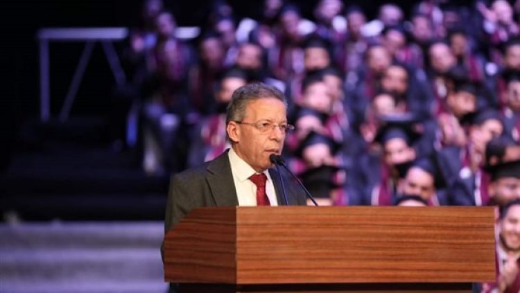نقيب الأطباء: حريصون على تحسين الخدمة المقدمة خاصة بالأقاليم والمناطق البعيدة