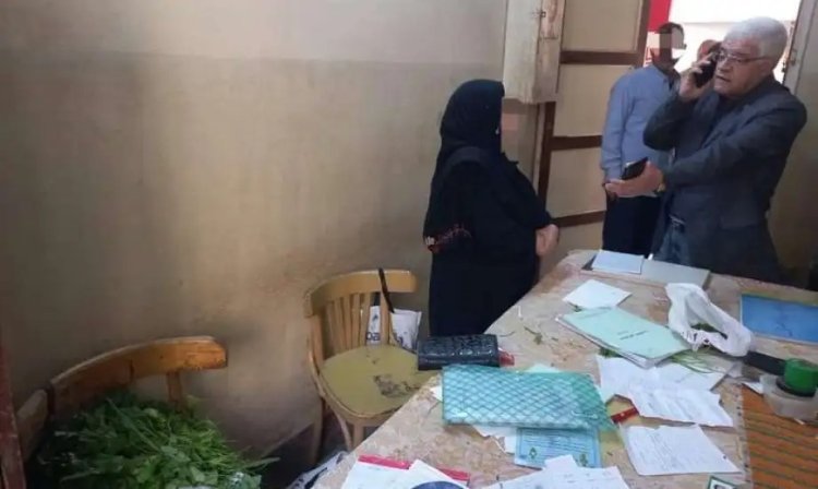 «بيقطفوا ملوخية في المدرسة».. إحالة مدير و2 آخرين للشئون القانونية  بالدقهلية (صورة)