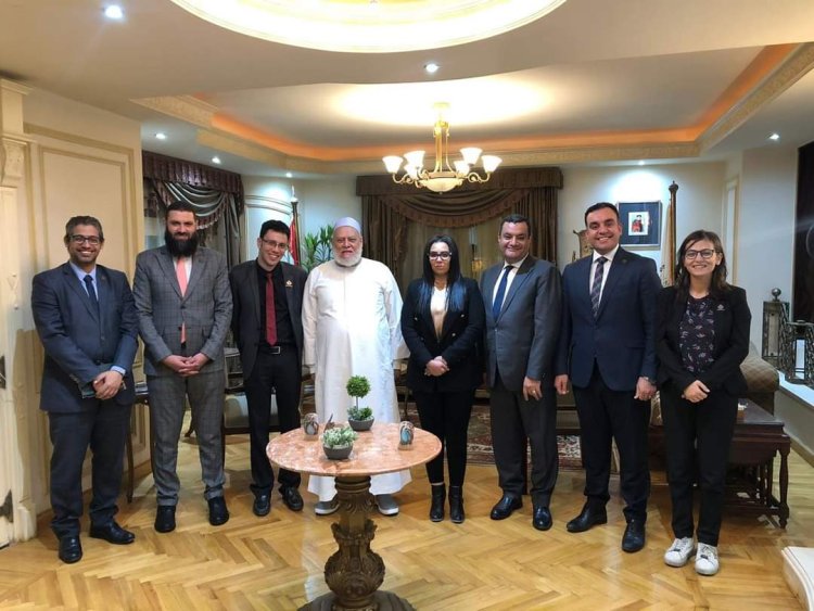 منهم على جمعة.. وفد التنسيقية يلتقي برموز المجتمع لصياغة برنامج يُطرح على "مرشحي الرئاسة"