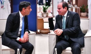 رئيس وزراء بريطانيا يشيد بجهود مصر في إيصال المساعدات الإنسانية لقطاع غزة