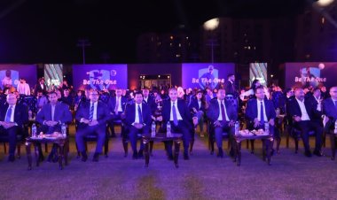 وزيرا الاتصالات والشباب يتفقدان نادى «Club One» أول الأندية الرياضية الذكية فى مصر