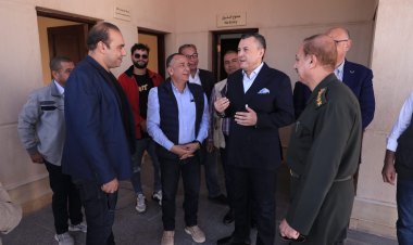 وزير السياحة والآثار يتفقد مدخل منطقة سقارة الجديد والمخزن المتحفي