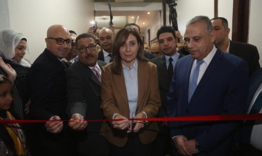 وزيرة الثقافة تعلن الأول من ديسمبر موعدا سنويا لإقامة «سوهاج للكتاب»