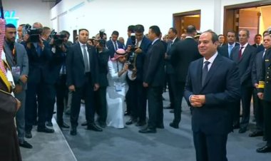 الرئيس السيسي يتفقد الجناح السعودي بمعرض إيديكس 2023 للصناعات العسكرية
