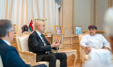 وزير الإسكان يلتقى نظيره العماني لتبادل الخبرات.. وبحث سبل التعاون المشترك