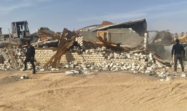 وزير الإسكان: إزالة التعديات واسترداد 40 فدانا بـ «الفشن الجديدة»