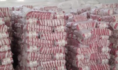 ضبط 4 طن سكر و4 طن دقيق تم حجبهم عن التداول