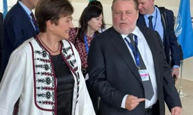 محافظ البنك المركزي يلتقي المدير التنفيذي لصندوق النقد الدولي على هامش فعاليات COP28 في دبي