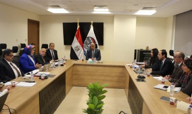 محمود عصمت: تطوير صناعة الغزل والنسيج يحظى بدعم القيادة السياسية