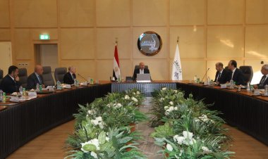 وزير النقل يترأس اجتماع شركتي مينائي جرجوب وبرنيس البحريين