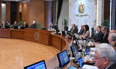 «السعيد» تستعرض موقف تسكين المقرات الحكومية بعد إخلائها وانتقالها للعاصمة الإدارية