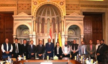 رئيس «بحوث الصحراء» يبحث مع رئيس «خبي» الصينية سبل التعاون المشترك