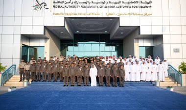 حمدان بن زايد يزور مركز الظفرة لسعادة المتعاملين الحاصل على تصنيف 6 نجوم