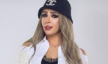 الإعلامية إيمان أبو طالب.. «وراء كل باب حكاية»