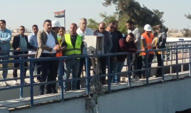 وزير الإسكان يتابع سير عمل منظومة مياه الشرب والصرف وترفيق الأراضي في بني سويف الجديدة